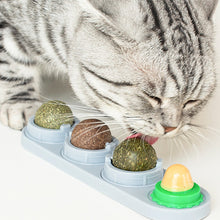 Load image into Gallery viewer, 1PC Nutrition Catnip Sugar Solid Energy Ball Snack
